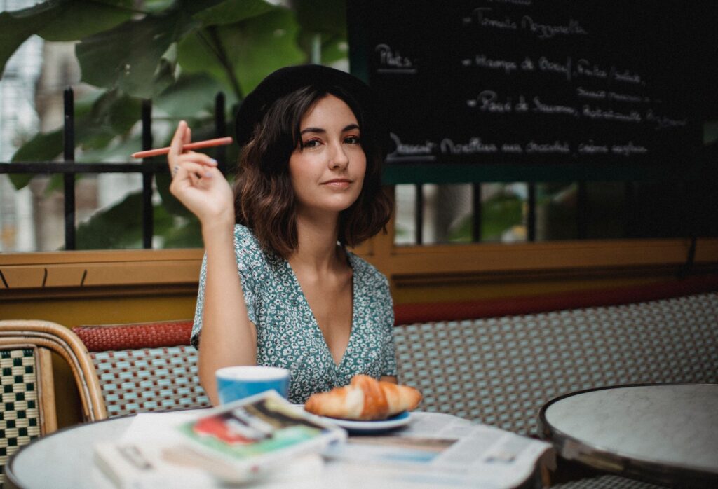 A woman in a chic, casual brunch outfit