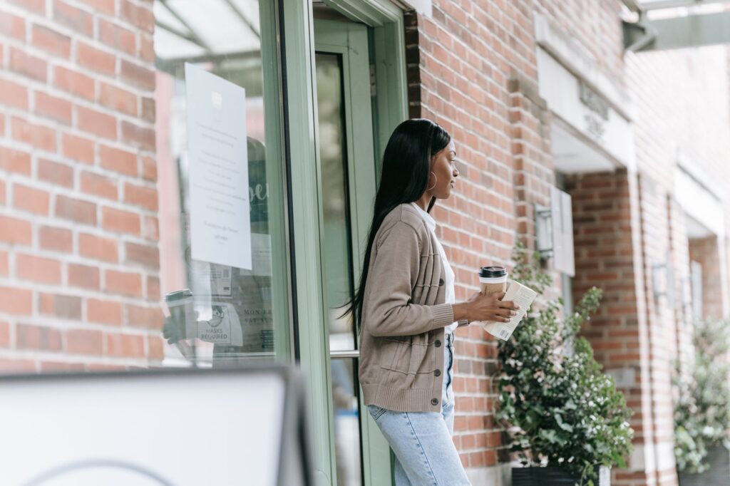 A woman in a relaxed, chic weekend outfit