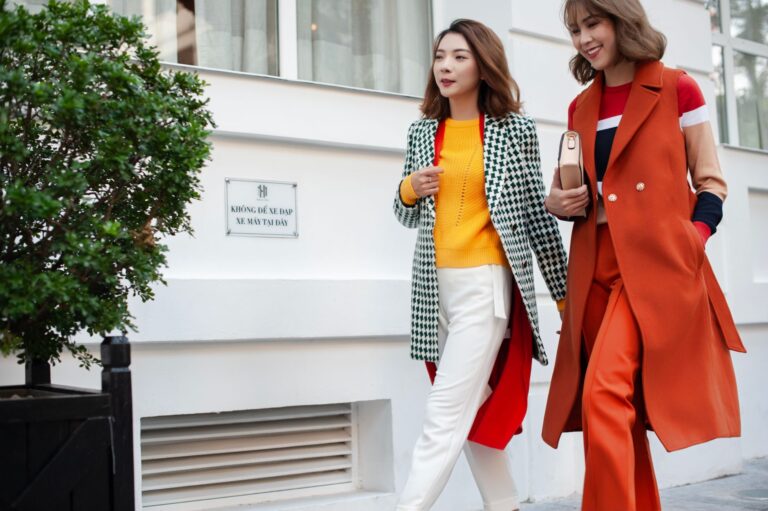 “How to Style Cropped and Capri Pants for Every Occasion”